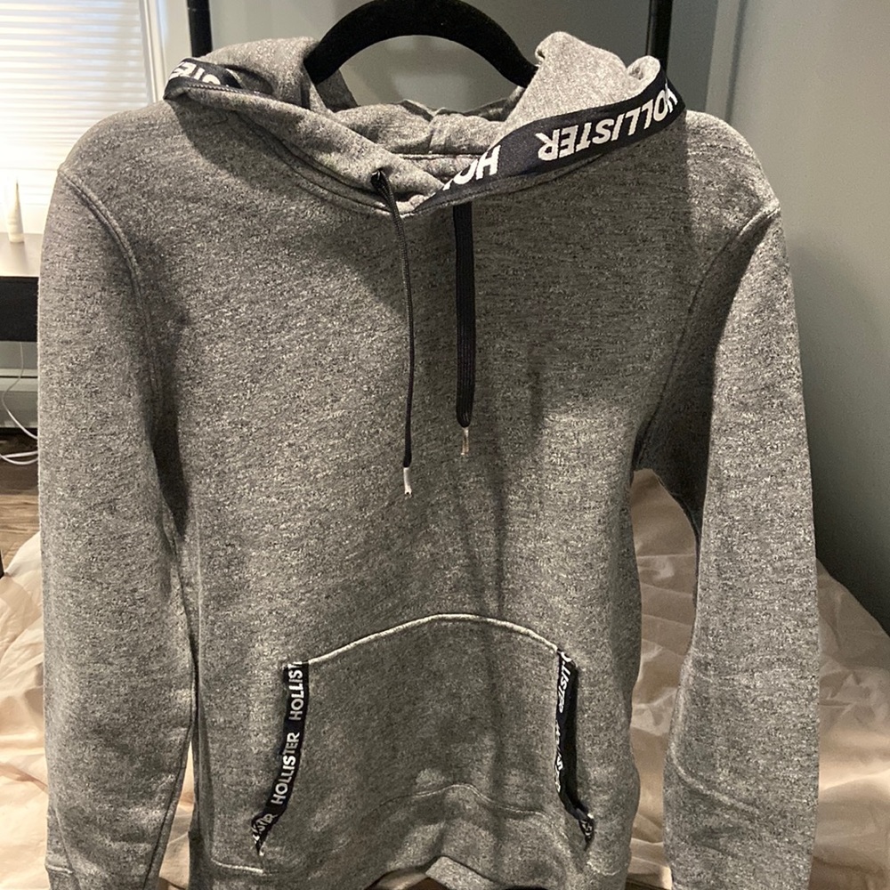 Hollister hoodie